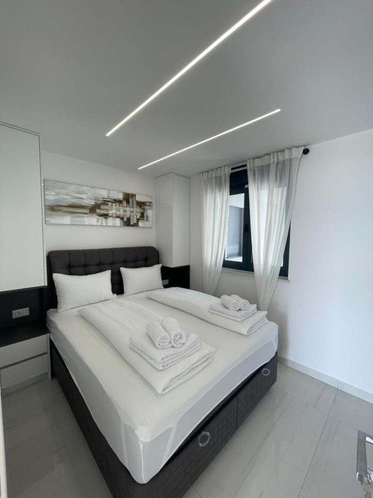 Villa San Sebastian-Direct Sea View Baška Kültér fotó
